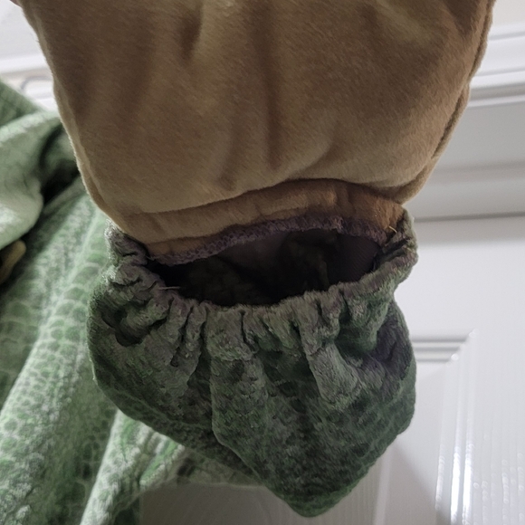 VTG Dinosaur Green Dragon Tail Claws Costume Dress Up Outfit Sz 4T / 44" Length‎ - Picture 9 of 16